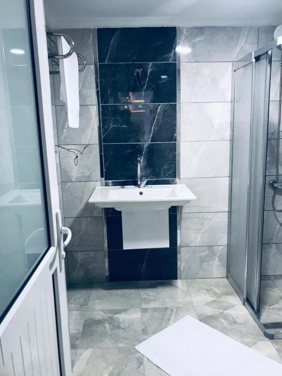 Отель Center City Hotel Baku Баку